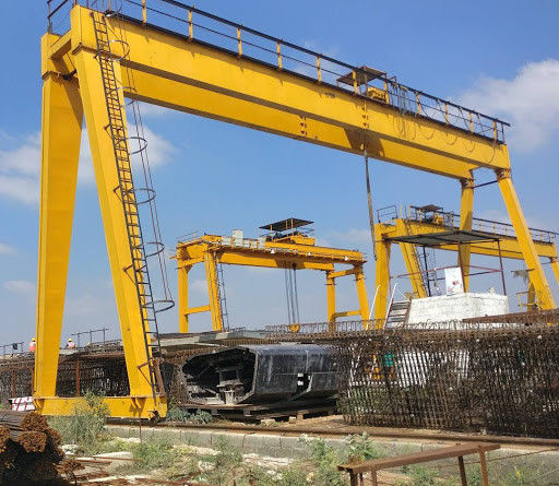 Rail Mounted 500 Ton Double Girder Gantry Crane A8 Working Duty